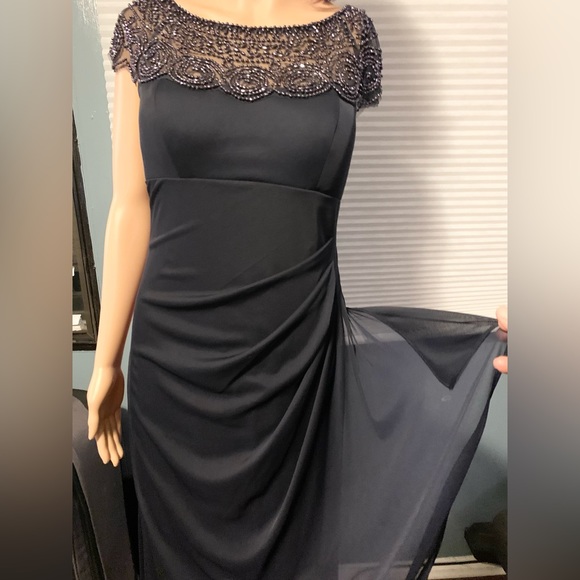 XSCAPE  beautiful strech Beaded dress.New with out tags. - Picture 1 of 4